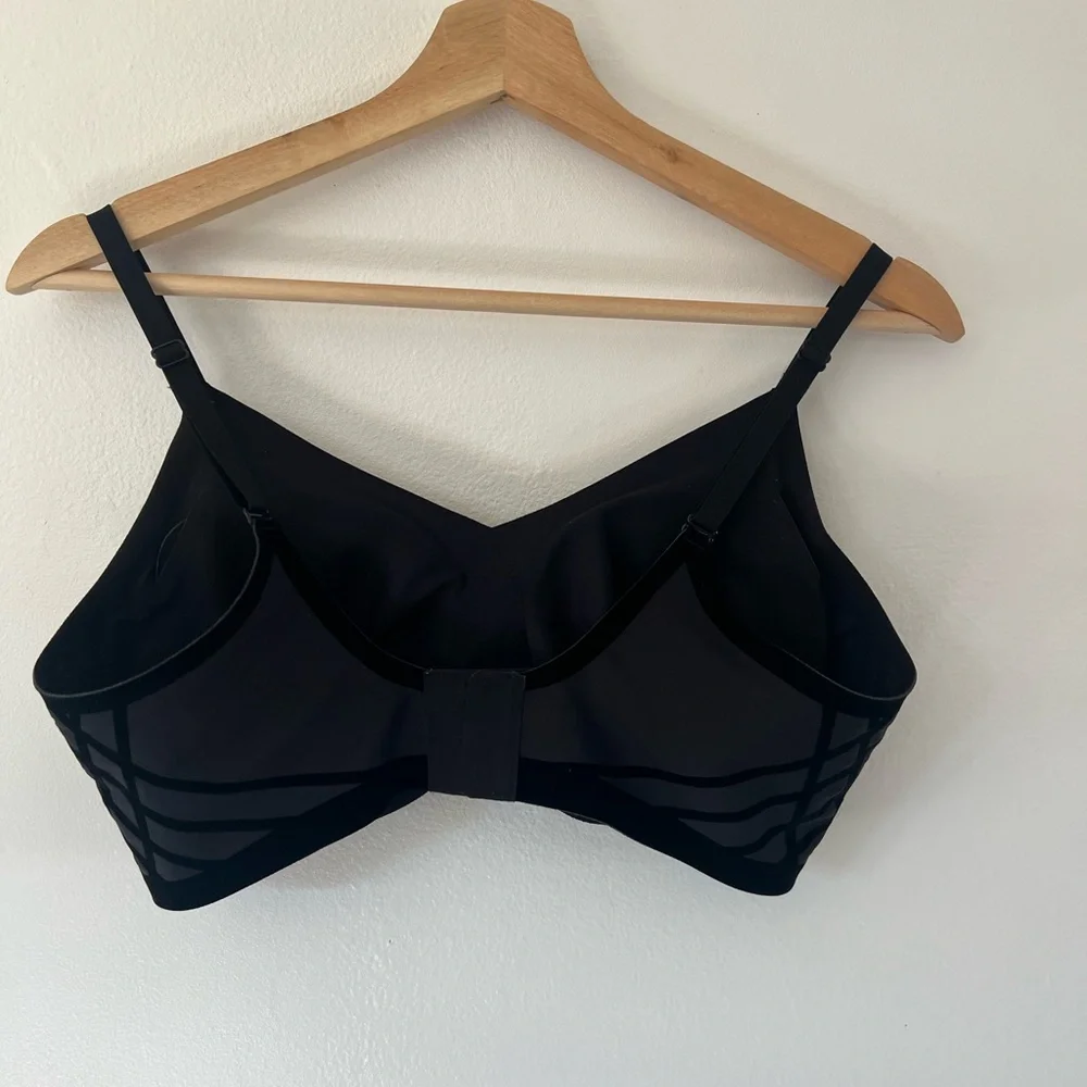 Honeylove Silhouette Wireless Seamless Bra In‎ Black Vamp Size Large